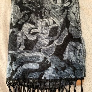 Steve Madden floral motif scarf.